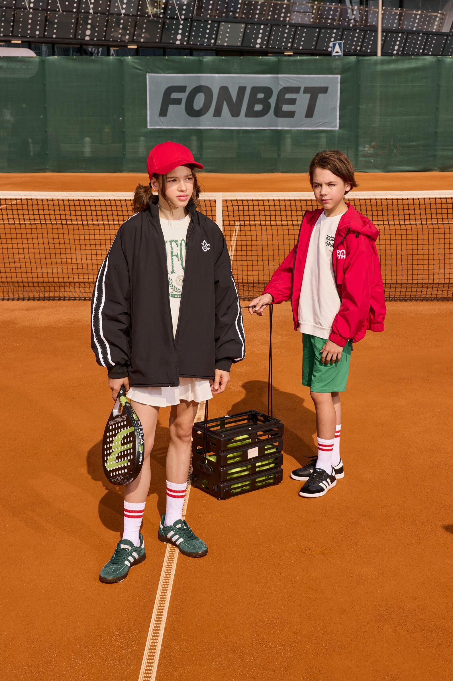 Ветровка дев. АРТ.C869,чер,полиэф/поливис